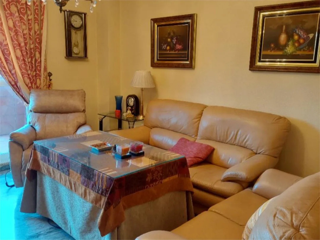 Piso en  Calle Cueva de Menga 3 - Foto 12