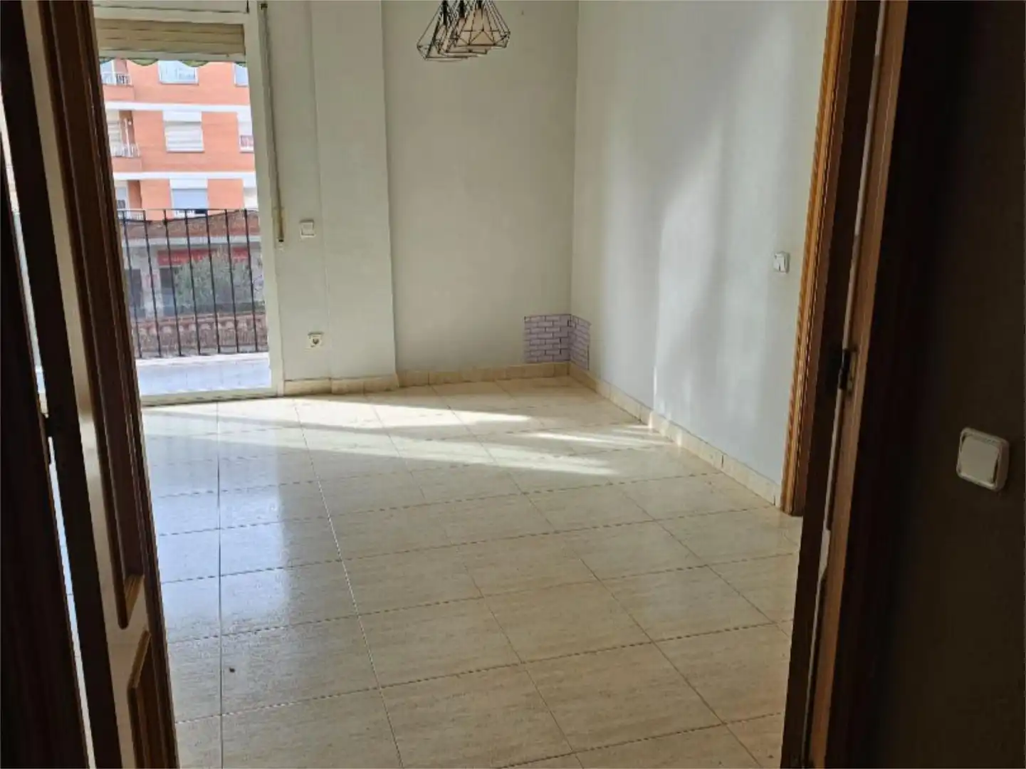 Piso en  Carrer Germanes Torrell 18 - Foto 2