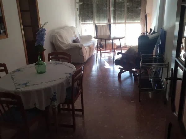 Piso en calle José María Pemán, 1