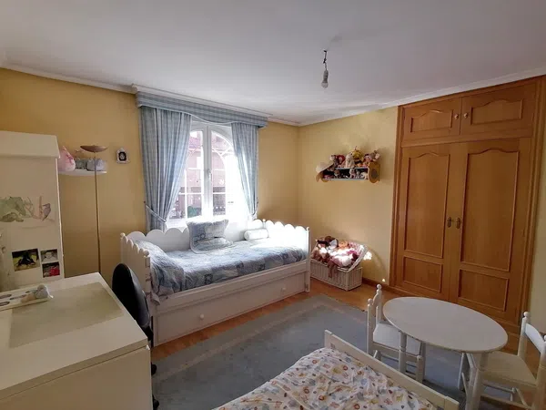 Chalet adosado en Villaquilambre - Foto 12