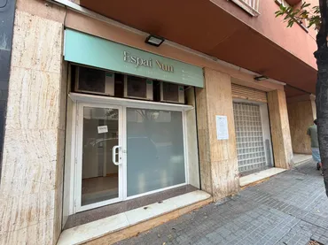 Local comercial en Terrassa - Foto 1