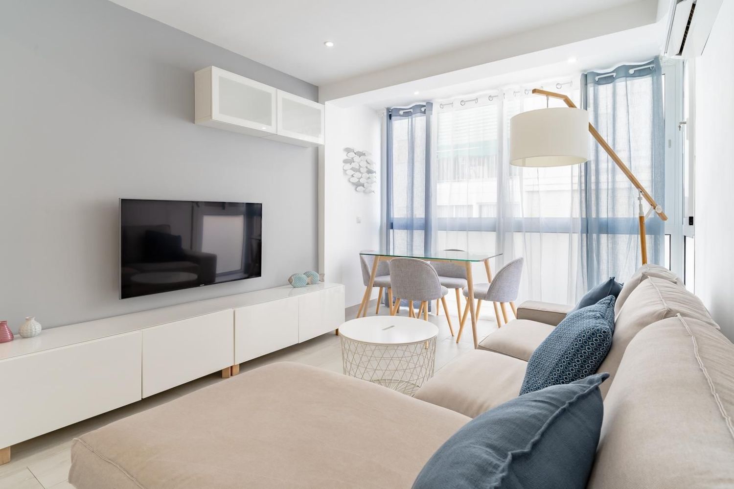 Piso en calle Periodista Eduardo León, 4 - Foto 2