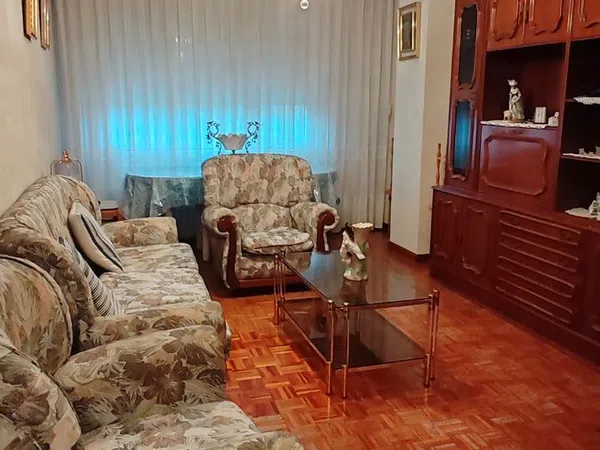 Piso en calle Juntas Generales, 4 - Foto 2