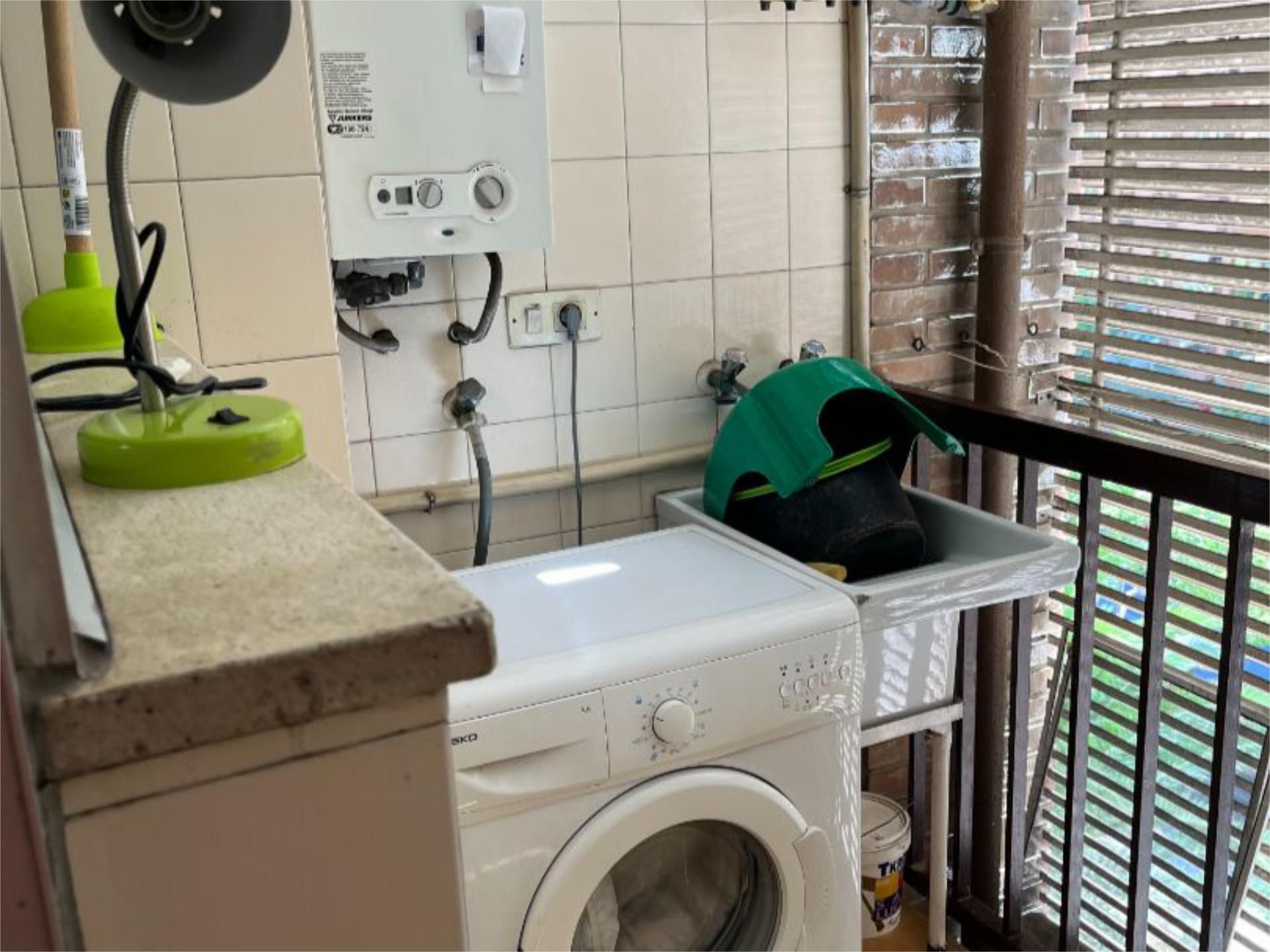 Piso en  Carrer del Clariano 15 - Foto 3