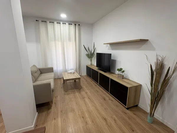 Piso en Calle Juan de Cervantes, 32, La Viñuela - Foto 1