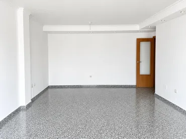 Piso en  Avinguda de la Pau 31 - Foto 3