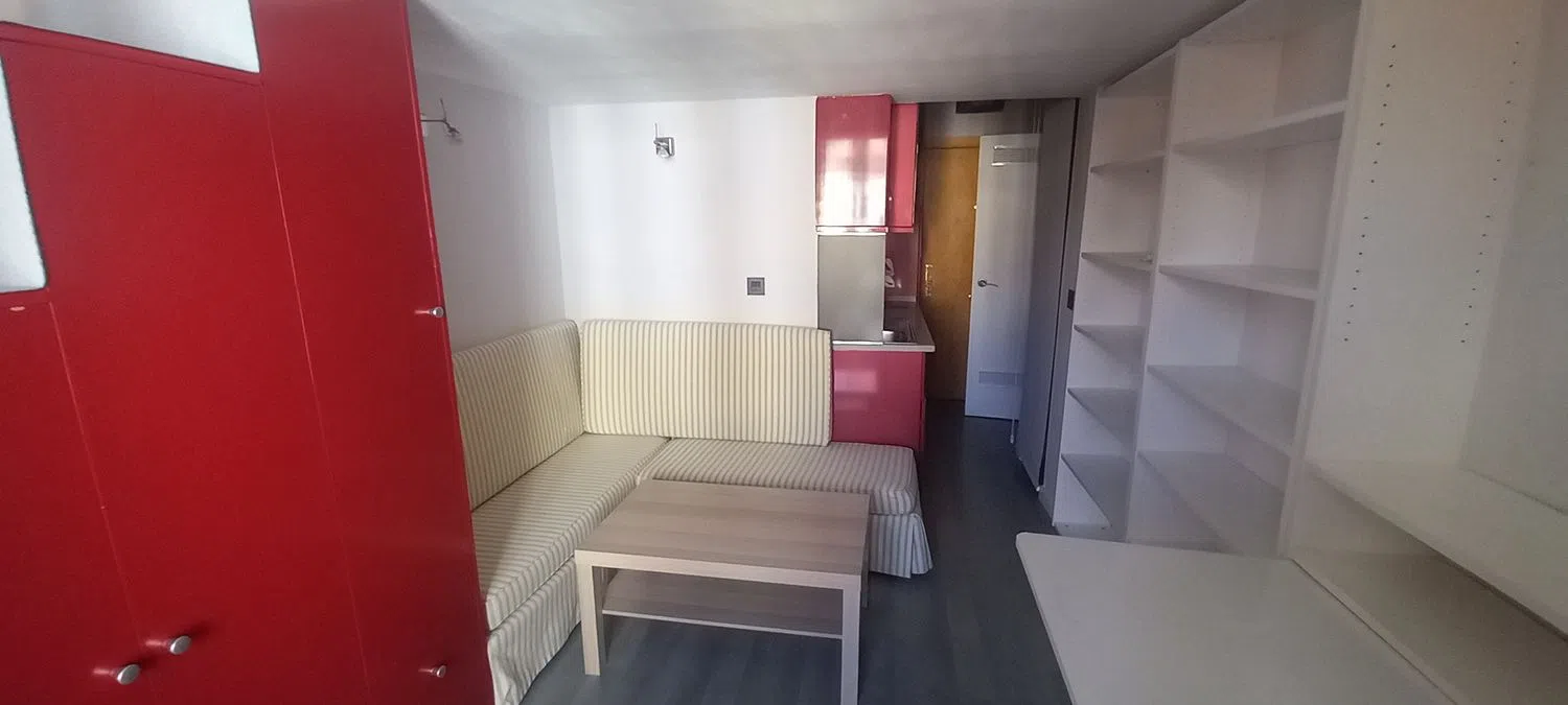 Estudio en calle de Toledo, 28 - Foto 3