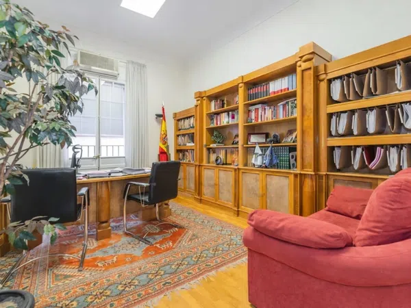 Piso en calle Alcalá, 207 - Foto 2