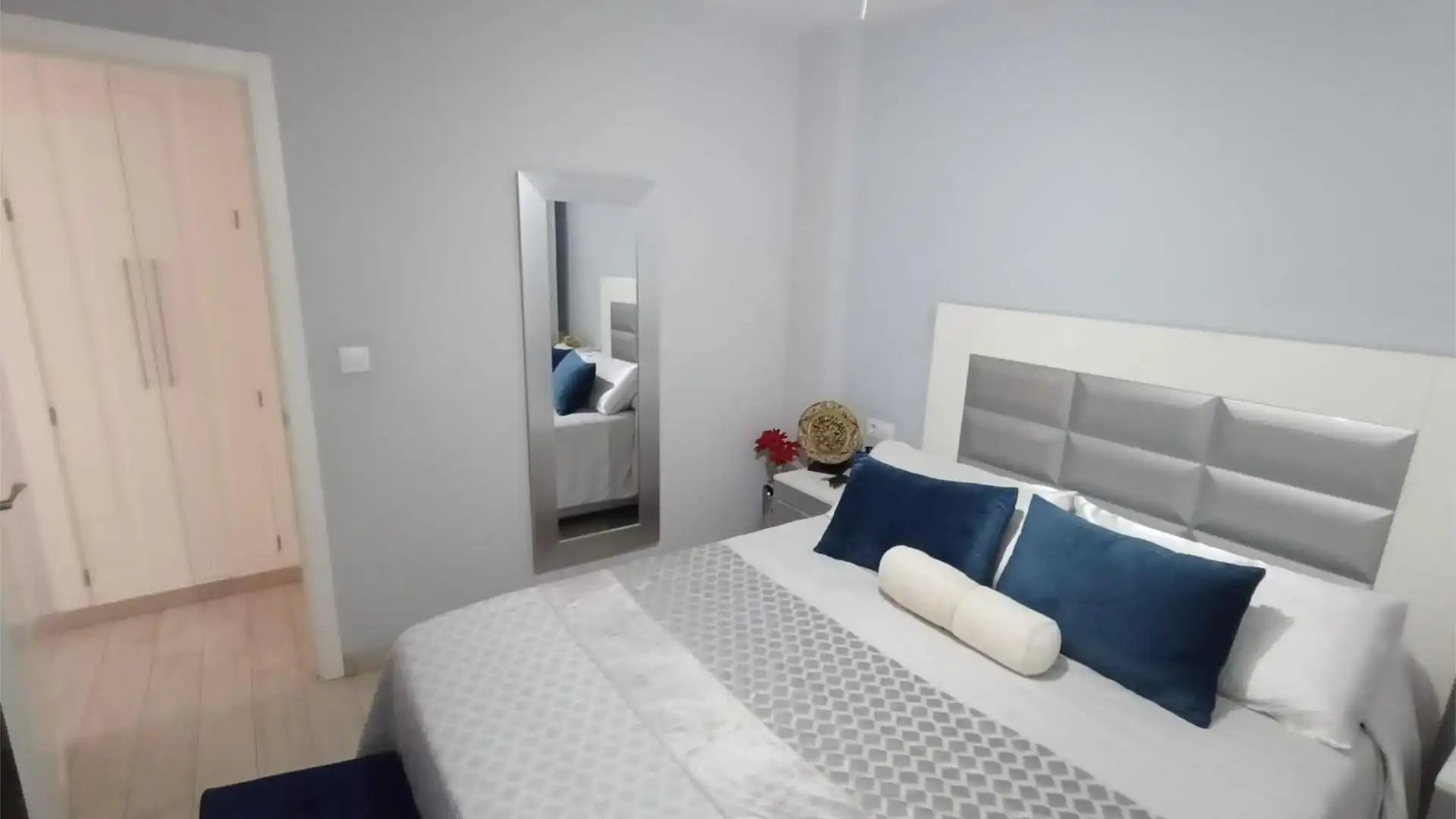 Piso en  Calle Juan Sebastián Elcano 14 - Foto 10