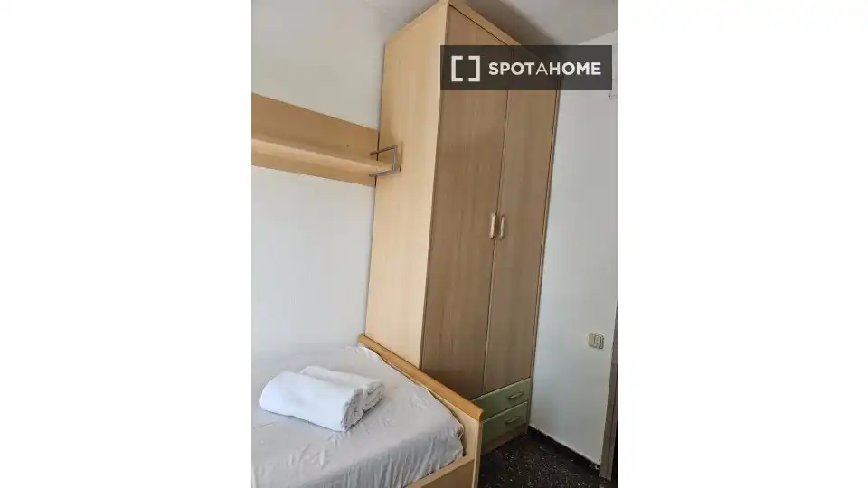 Piso en L'Hospitalet de Llobregat - Foto 7