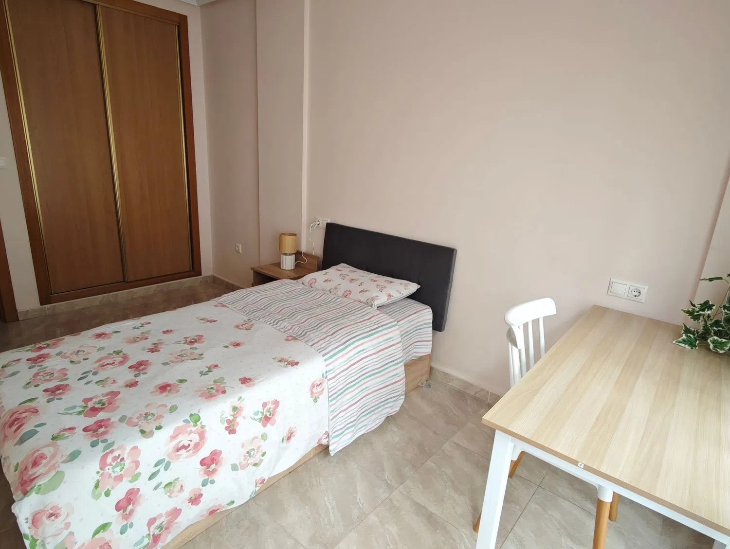 Piso en calle de San Carlos, 101