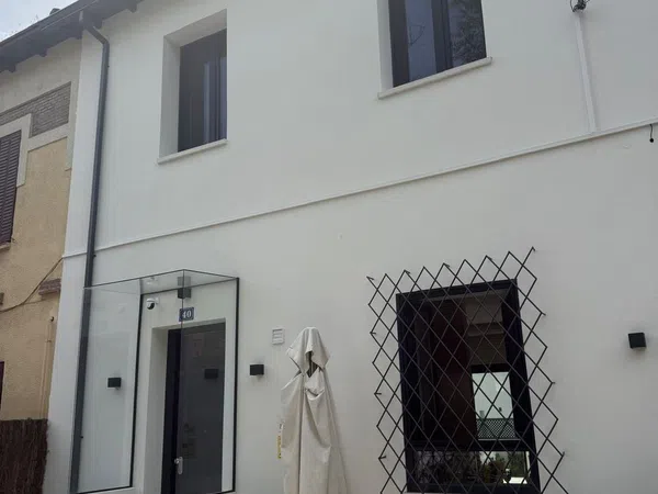 Chalet adosado en calle de Pardo Bazán, 40