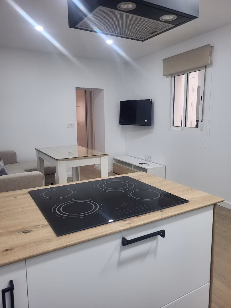 Piso en  Calle Valdeolleros 36 - Foto 8