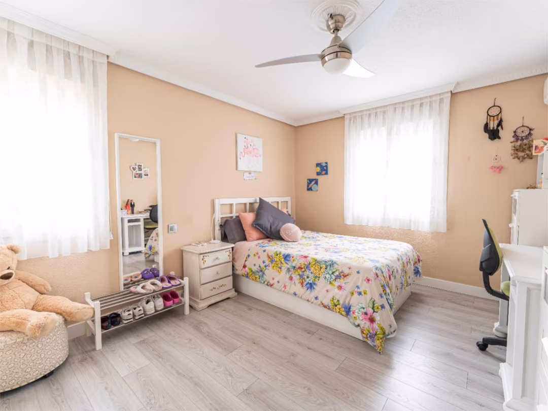 Chalet en  Avenida de las Castañeras 28 - Foto 17