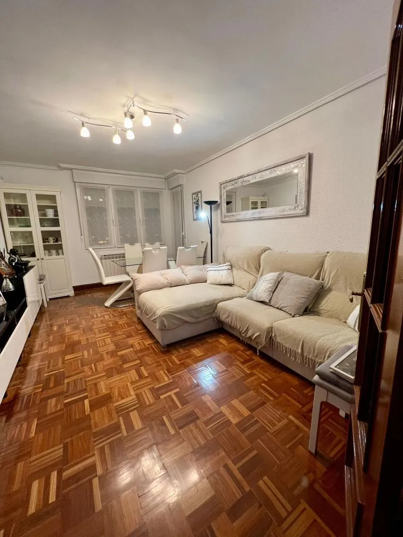 Piso en  Juntas Generales Kalea 33 - Foto 1