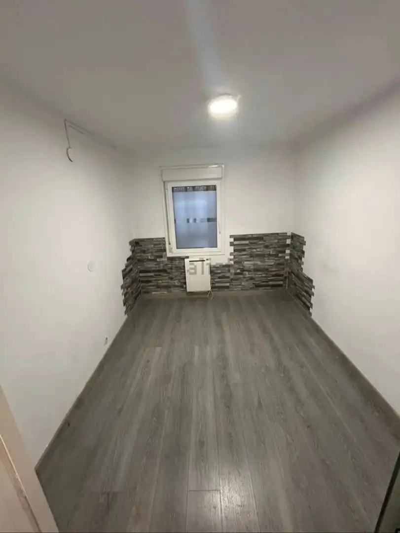 Piso en  Plaza de Burgo de Ebro 4 - Foto 3