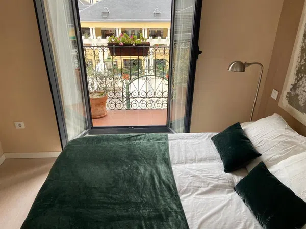 Piso en calle de Rodas, 26