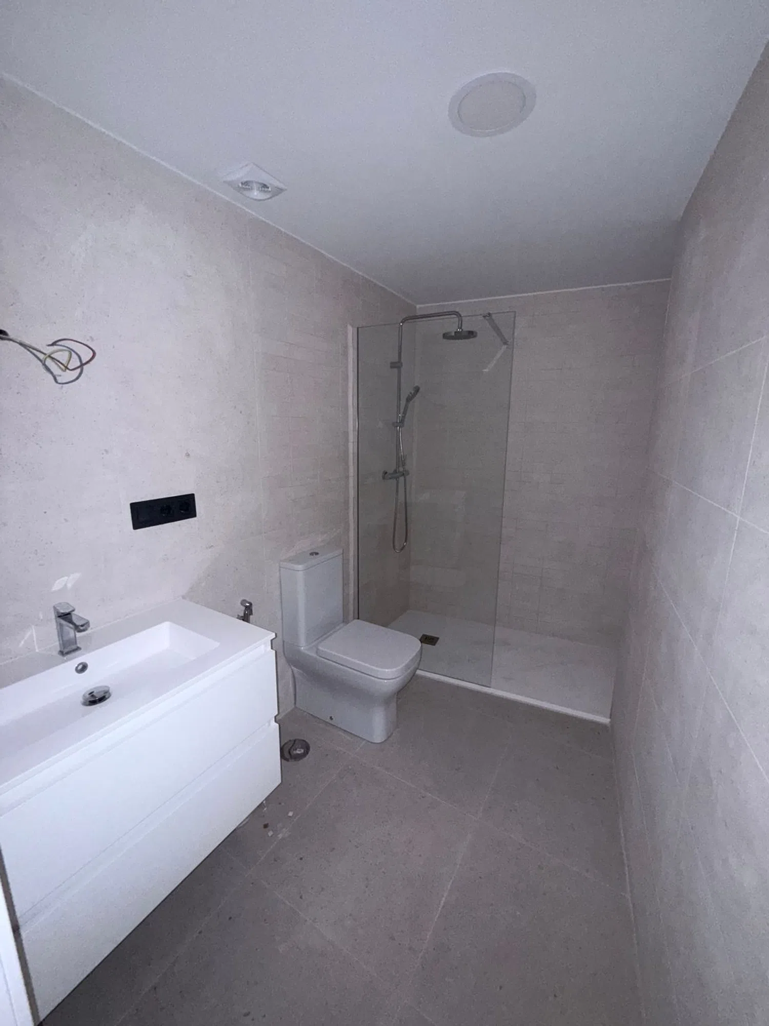 Piso en avenida Don Juan de Borbon, 48 - Foto 16