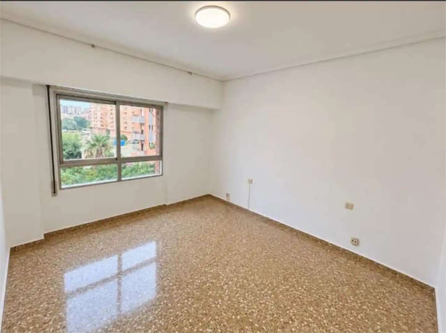 Piso en Avenida del Cid - Foto 2