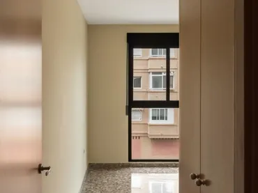Piso en  Carrer de Joan Manuel Serrat 4 - Foto 5