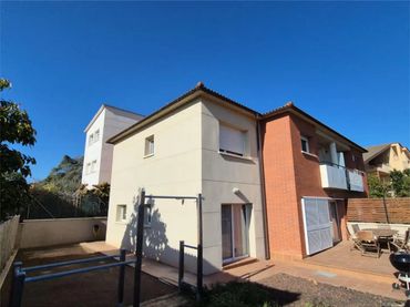 Chalet en  Carrer Josep Vidal 39 - Foto 1