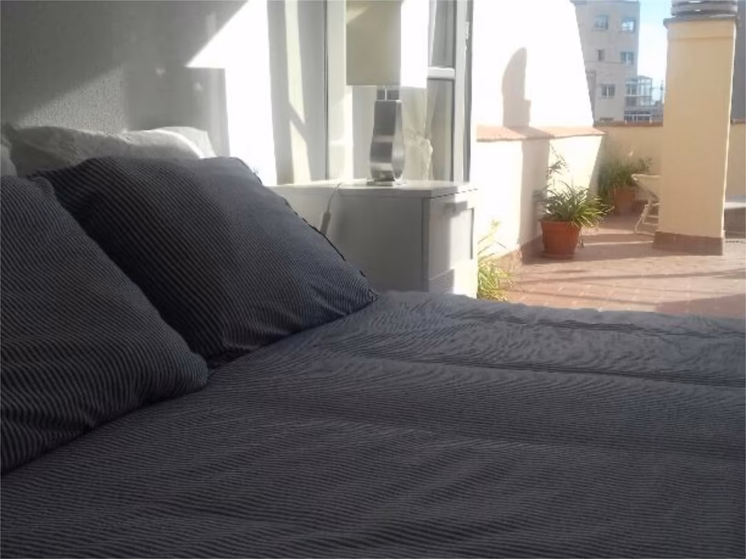 Ático en  Calle Hoyo de Esparteros 10