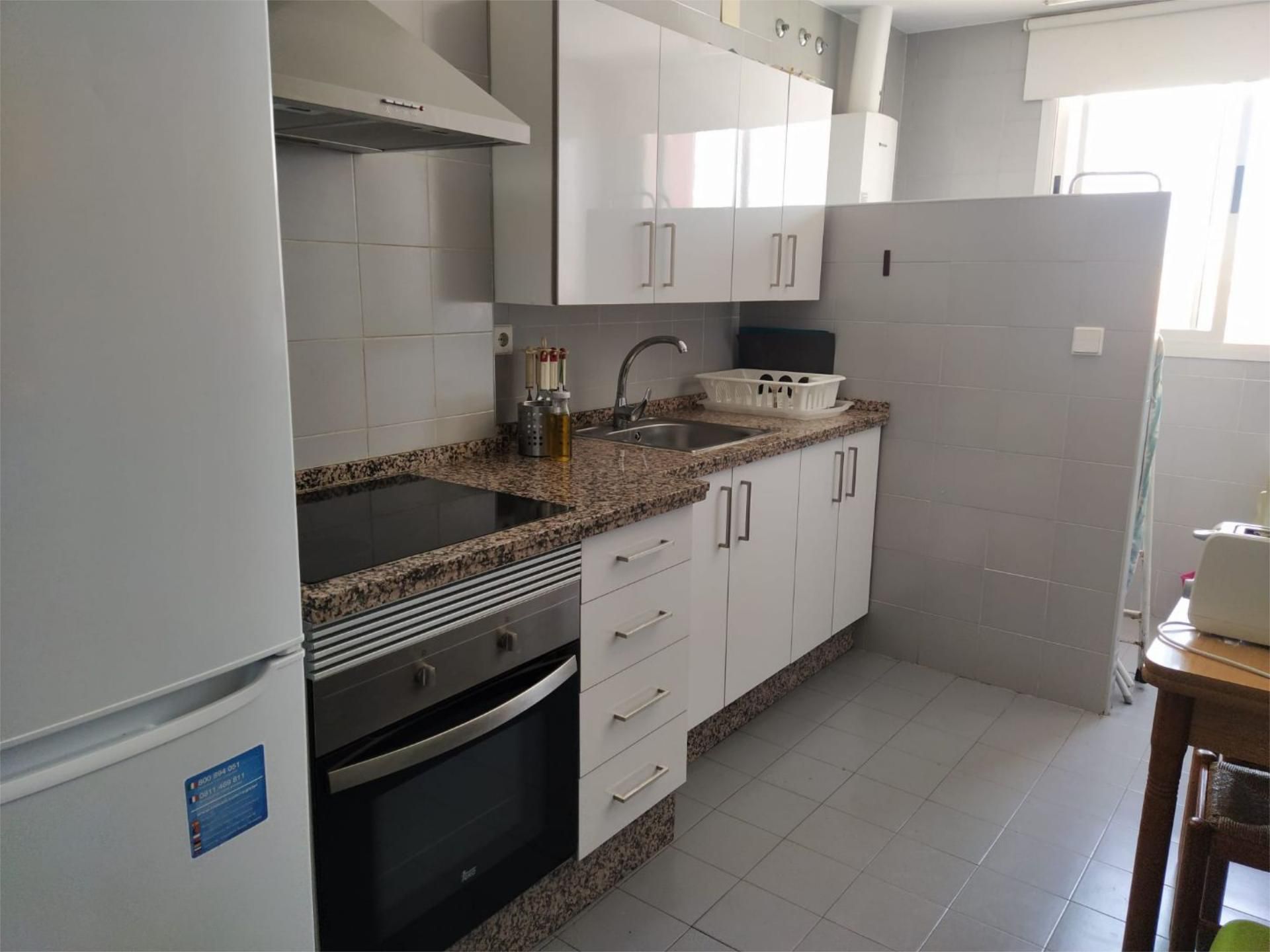 Piso en  Calle Sierra de Gata 7 - Foto 3