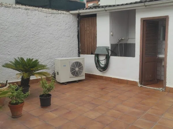 Chalet pareado en Calle de la Circumval lació Baixa, 64, Centre-Cordelles, Centre-Cordelles - Foto 4