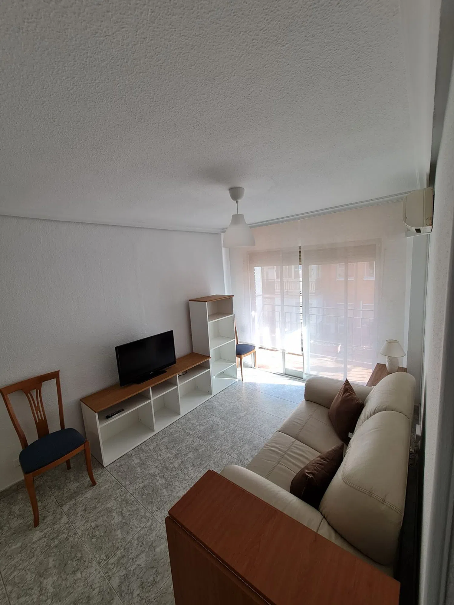 Piso en calle Jiménez e Iglesias, 13 - Foto 1