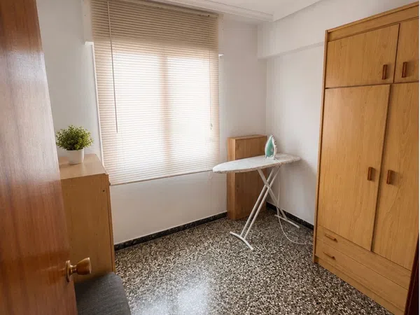 Piso en Calle dels Germans Vilafañe, 3, Zona Plaza Donoso Cortés - Avda Magdalena - Foto 7