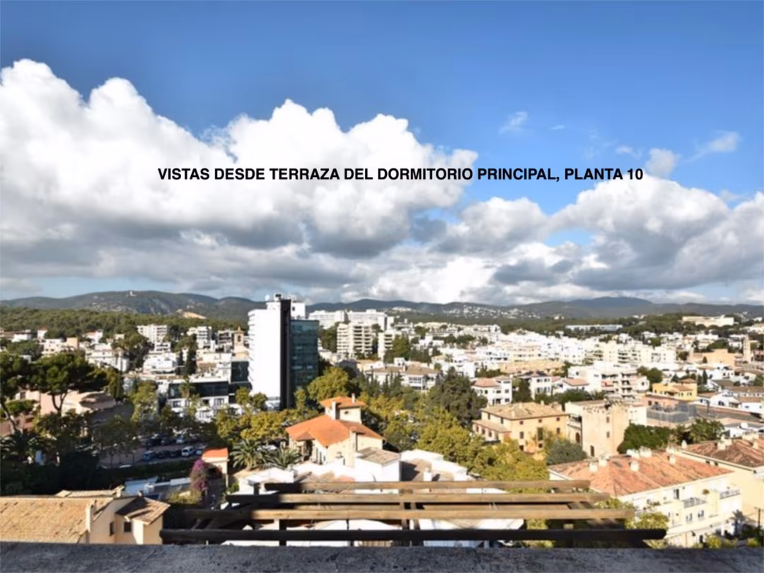 Ático en  Carrer de Fra Juníper Serra 6