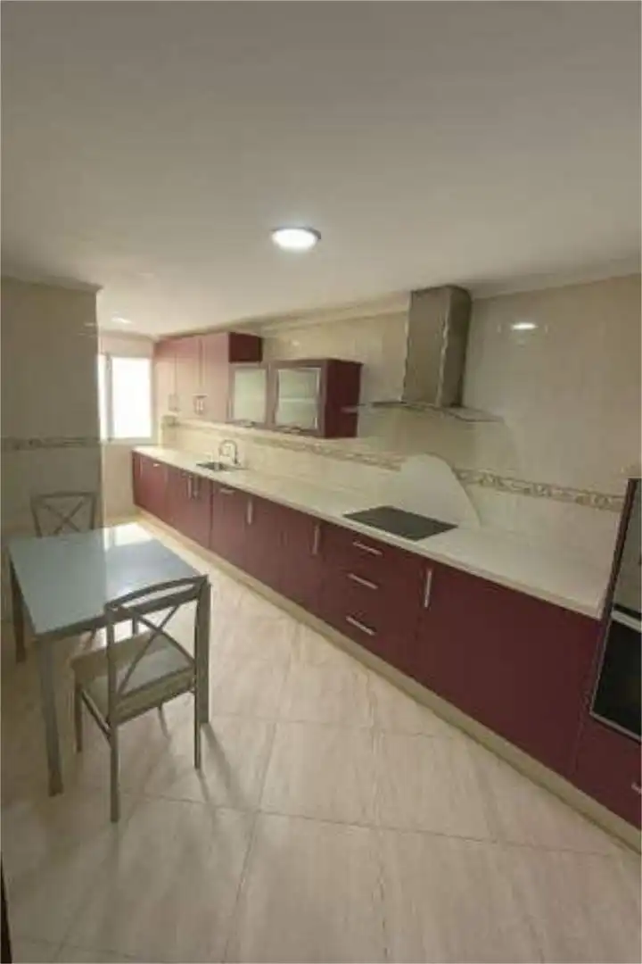 Piso en Zona Avenida de la Marina - Foto 7