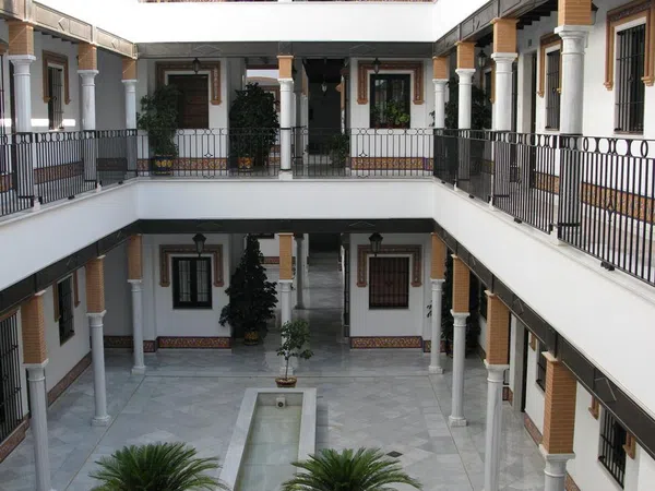 Piso en plaza Padre Jerónimo de Córdoba, 8