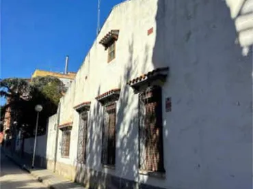 Chalet en Avenida Primavera - Foto 1