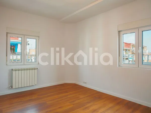 Piso en calle Calamina