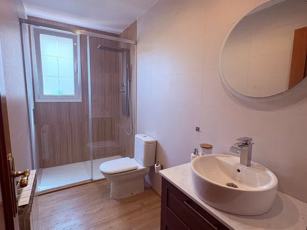 Chalet adosado en Calle Àngel Guimerà, 15 - Foto 4