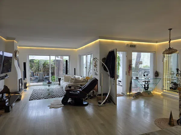 Casa independiente en avenida Alpandeire, 109 - Foto 5