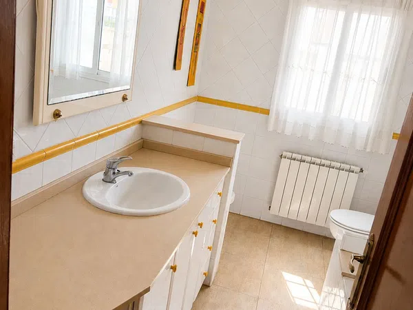 Casa o chalet independiente en Calle Pobla de Vallbona, 267 a - Foto 18