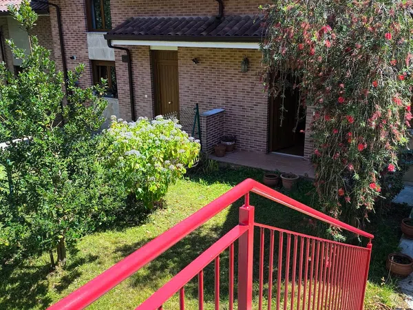 Chalet adosado en Polanco - Foto 1
