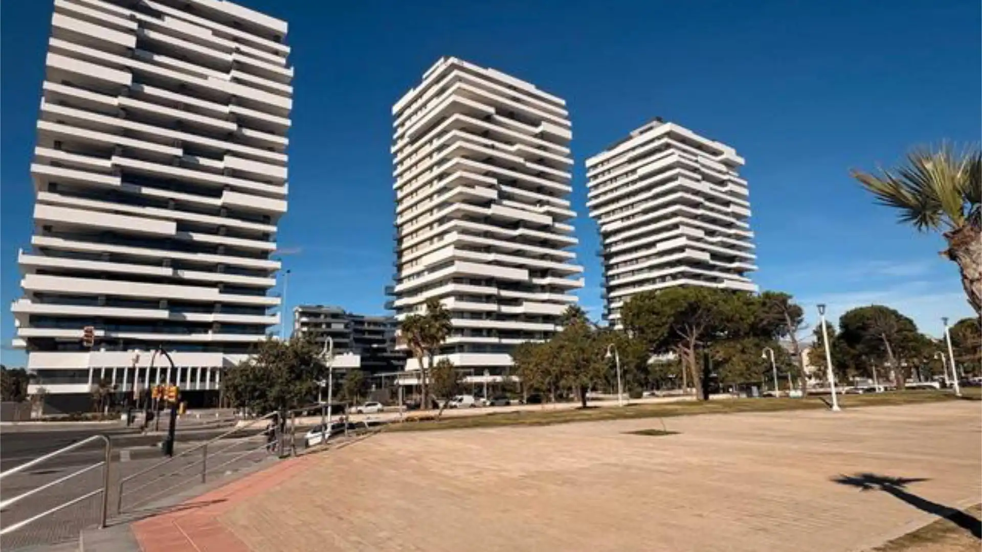 Piso en Martin Carpena - Foto 1