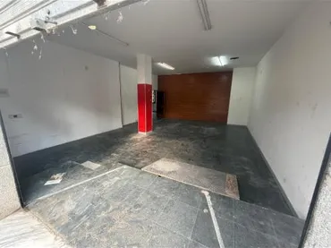 Local comercial en  Carrer de Narcís Monturiol 10 - Foto 4