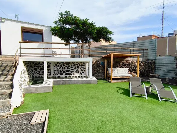 Chalet pareado en calle Armiche, 31 - Foto 1