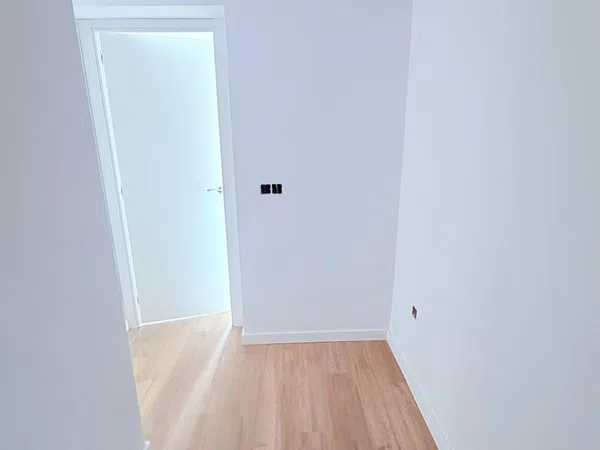 Piso en calle Matemático Romero, 1 - Foto 1