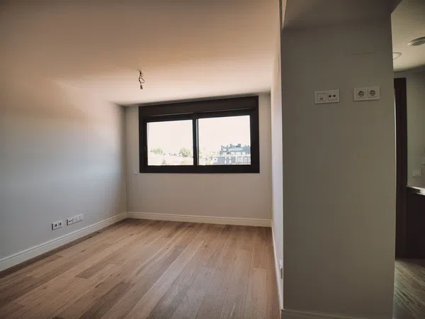 Piso en calle de Javier Tusell, 3 - Foto 1