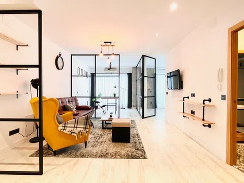 Estudio en calle Doña Romera, 6