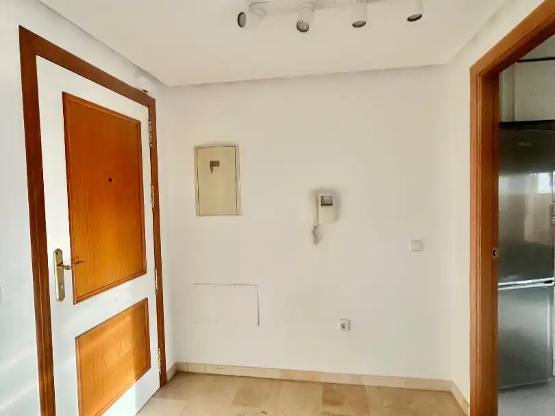 Piso en  Avenida Francisco Jiménez Ruiz 20 - Foto 3