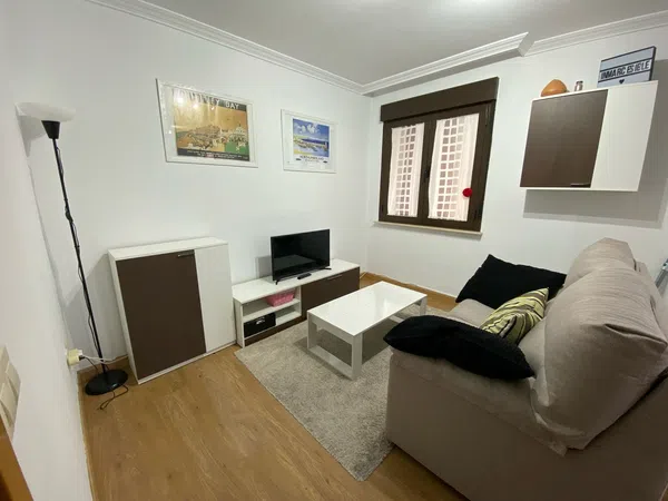Piso en calle Obispo Alcolea, 23