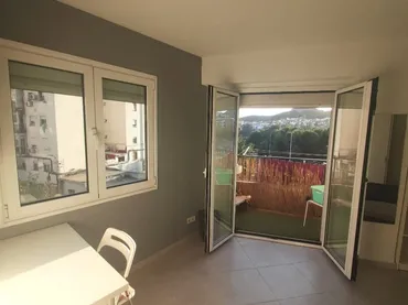 Piso en  Calle Martínez de la Rosa 132 - Foto 3