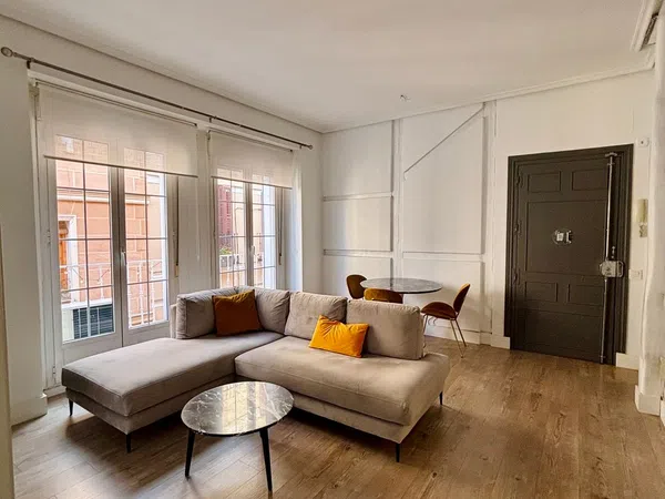 Piso en calle del Molino de Viento, 16