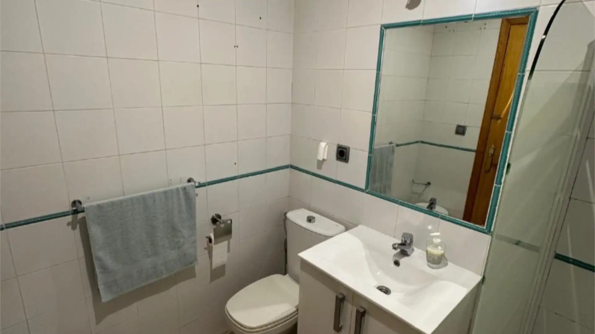 Piso en  Avenida de Medina Sidonia 7 - Foto 12